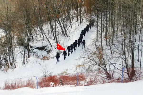 哈尔滨市森林消防支队林口大队绥芬河中队|锤炼血性胆气,锻造应急救援精锐之师(图1) 哈尔滨市森林消防支队林口大队绥芬河中队|锤炼血性胆气,锻造应急救援精锐之师(图1)