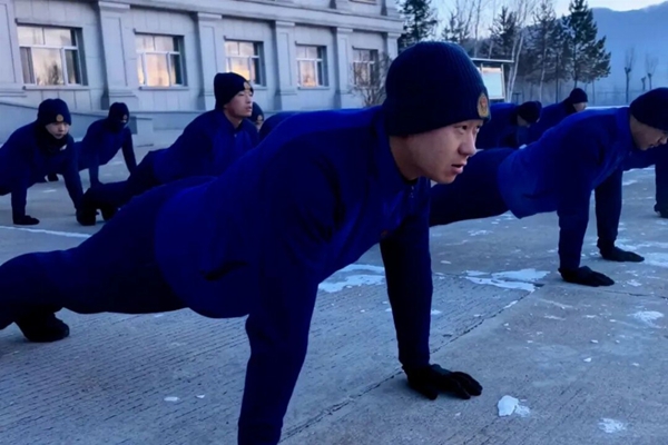 哈尔滨市森林消防支队林口大队绥芬河中队|锤炼血性胆气,锻造应急救援精锐之师(图2) 哈尔滨市森林消防支队林口大队绥芬河中队|锤炼血性胆气,锻造应急救援精锐之师(图2)