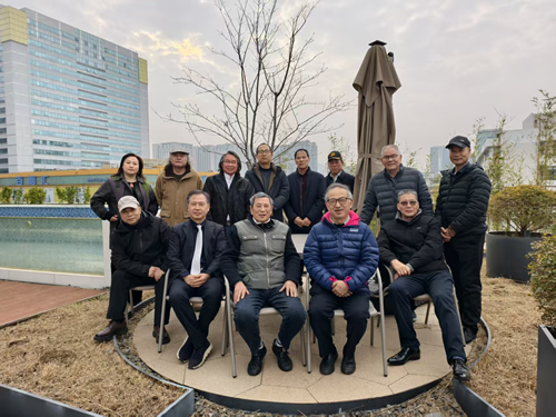 洪氏一脉 源远流长——杭州洪氏宗亲首届新年年会在杭州白金汉爵大酒店举办(图2)