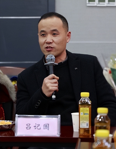 丝路福船*王泓君世界巡回展览(湖南站)学术研讨会成功举行(图15) 丝路福船*王泓君世界巡回展览(湖南站)学术研讨会成功举行(图15)