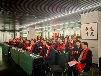 ��īƮ�������������鷨������ǿ��֮�ꡪ���������봴�¡���ХȪӭ�´��鷨��Ʒչ��ɽ���ൺ¡����Ļ(ͼ7)