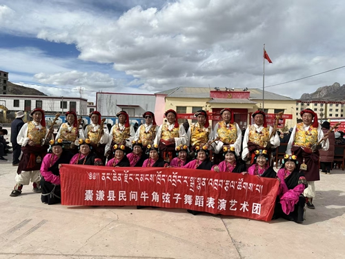 弦音绕囊谦，一弓一弦守初心——记牛角弦子传承人索才(图2)