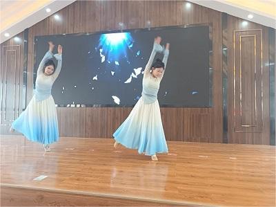 青春归巢迎新春 文明实践暖人心(图3) 青春归巢迎新春 文明实践暖人心(图3)