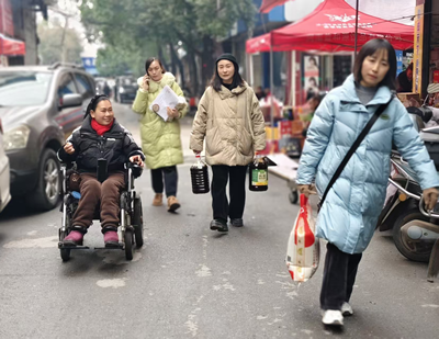 寒冬里的温暖之光——麻阳慈善行动彰显人间真情(图3)