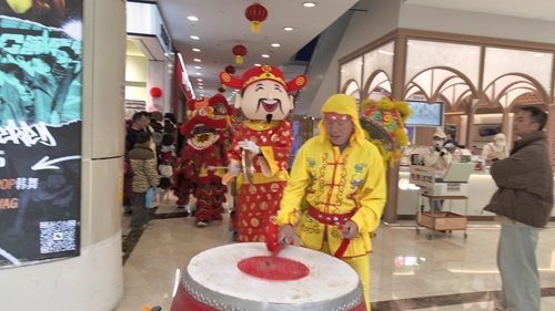 龙腾万达 福满宜昌：2026宜昌万达春节七天乐启幕 非遗表演点亮峡江年味(图6)