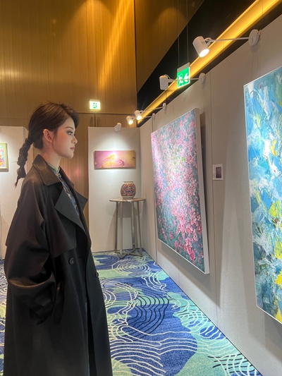 从卢浮宫回望湘水之畔——湘籍双胞胎艺术姐妹斩获国际殊荣(图3) 从卢浮宫回望湘水之畔——湘籍双胞胎艺术姐妹斩获国际殊荣(图3)