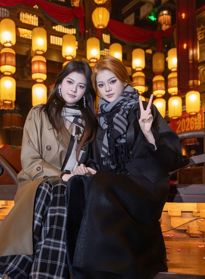 从卢浮宫回望湘水之畔——湘籍双胞胎艺术姐妹斩获国际殊荣(图8) 从卢浮宫回望湘水之畔——湘籍双胞胎艺术姐妹斩获国际殊荣(图8)