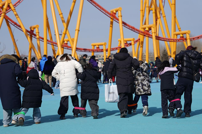 2025—2026赛季吉林省百万青少年上冰雪系列活动暨吉林省青少年冰雪趣味运动会圆满举办(图6) 2025—2026赛季吉林省百万青少年上冰雪系列活动暨吉林省青少年冰雪趣味运动会圆满举办(图6)