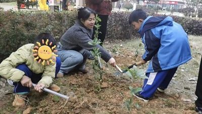 望城星愿特殊儿童康复中心融合植树活动暖心开展(图6)