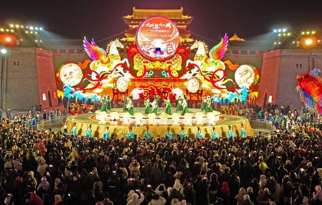 山西大同古都灯会文旅演艺活动圆满收官(图1)