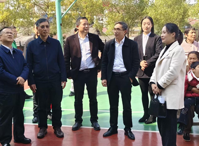 ����ҽ����еΪ������������ѧУע�롰������������(ͼ1)