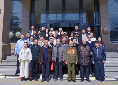 雷锋精神永相传 榜样力量启新篇(图17) 雷锋精神永相传 榜样力量启新篇(图17)