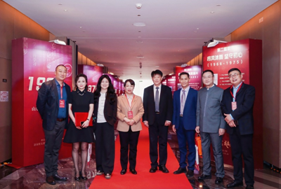 山海同心聚泉城 聚力襄盛谱华章——枣庄三中济南校友会隆重成立 各界携手共贺七秩校庆(图8) 山海同心聚泉城 聚力襄盛谱华章——枣庄三中济南校友会隆重成立 各界携手共贺七秩校庆(图8)