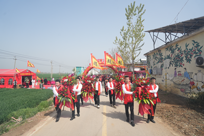 慎终追远承祖德 同心聚力续家风——2026山东峄县大河涯赵氏清明祭祖大典圆满举行(图12) 慎终追远承祖德 同心聚力续家风——2026山东峄县大河涯赵氏清明祭祖大典圆满举行(图12)