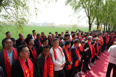 慎终追远承祖德 同心聚力续家风——2026山东峄县大河涯赵氏清明祭祖大典圆满举行(图14) 慎终追远承祖德 同心聚力续家风——2026山东峄县大河涯赵氏清明祭祖大典圆满举行(图14)