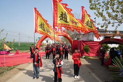 慎终追远承祖德 同心聚力续家风——2026山东峄县大河涯赵氏清明祭祖大典圆满举行(图11) 慎终追远承祖德 同心聚力续家风——2026山东峄县大河涯赵氏清明祭祖大典圆满举行(图11)