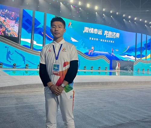 石皓中：以青春为笔 书写成长与担当(图5)