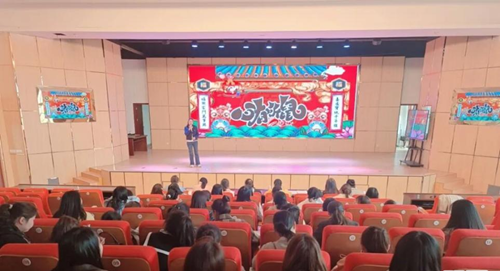 深耕绘本阅读 赋能语言课堂(图4) 深耕绘本阅读 赋能语言课堂(图4)