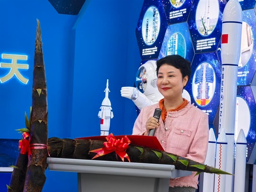 春日竹韵·果园书香——果园路社区开展世界读书日女性阅读活动(图1)