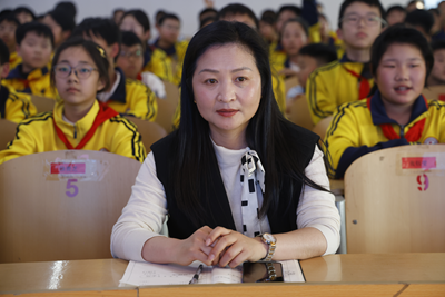 学礼仪·润童心｜峄城区实验小学开展公益文明礼仪课堂活动(图5)