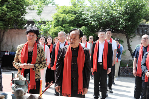 卢钧窑隆重举行第七代弟子拜师暨开窑盛典(图7)