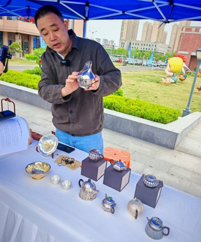     山东省人才引领乡村振兴项目对接活动暨"农行杯"枣庄市乡土特色品牌技能人才大赛启动仪式隆重举行(图10)