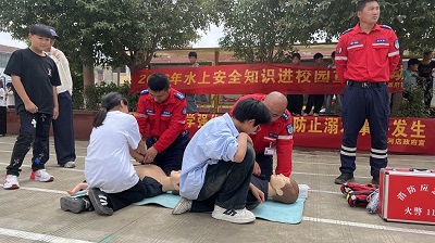 安全宣讲进校园 筑牢成长防护墙——临河店镇开展校园安全主题教育演练活动(图1) 安全宣讲进校园 筑牢成长防护墙——临河店镇开展校园安全主题教育演练活动(图1)