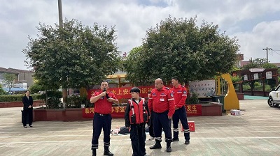 安全宣讲进校园 筑牢成长防护墙——临河店镇开展校园安全主题教育演练活动(图5) 安全宣讲进校园 筑牢成长防护墙——临河店镇开展校园安全主题教育演练活动(图5)
