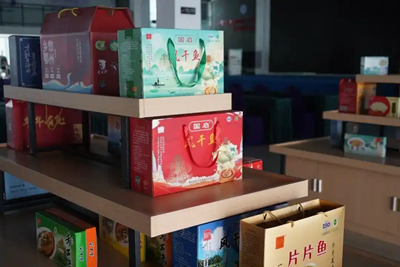 负债2000万被召回，两年干出10亿产业园(图10)