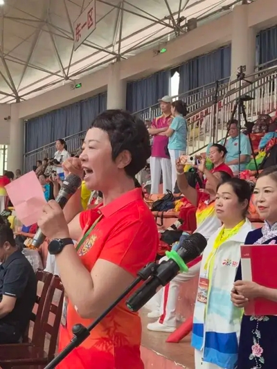 龙腾三峡 逐梦大江 2026第二届“长江杯”全国鞭陀龙精英赛在湖北秭归盛大开幕 (图4)
