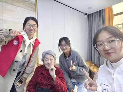 青春执笔写侨情 志愿手记映初心——长沙“银侨之家・益路同行”大学生志愿手记合辑温情呈现(图4)