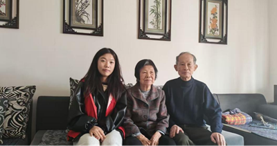 “爱侨护老，暖心暖行”：一场跨越岁月的温情守护(图1)
