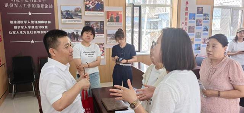 辽宁十安律师事务所副主任周志哲走进新华园社区开展法治宣讲(图4)