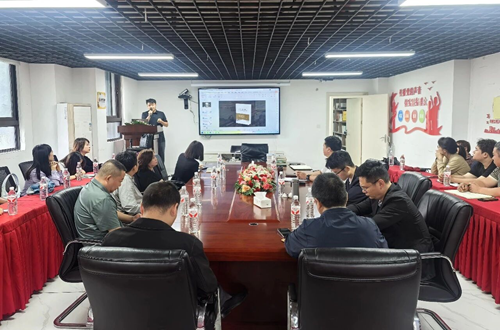 花溪区政协开展“书香政协 有‘支’味”活动(图1)