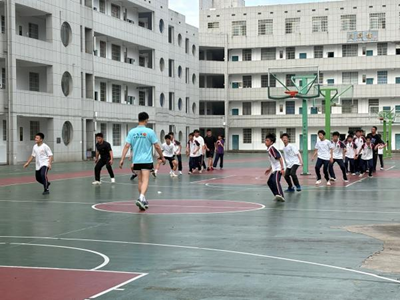 益暖少年驰骋篮光 赫有爱筑梦向阳行(图2)
