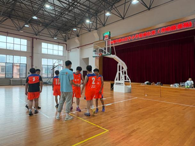 益暖少年驰骋篮光 赫有爱筑梦向阳行(图4)