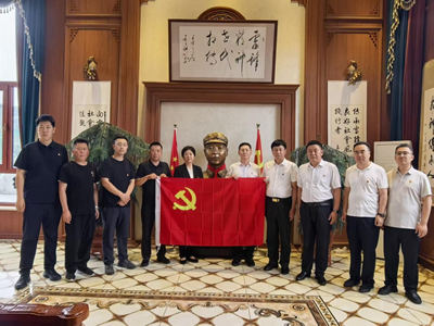 党建践初心 长春市信访局赴基地研学传承雷锋精神(图2)