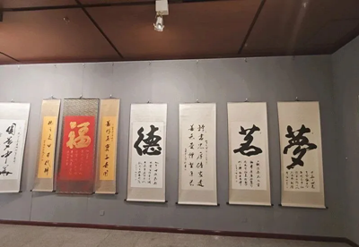迎中秋贺国庆礼敬新时代——王静秋诗词书法展在唐山隆重开幕(图10)