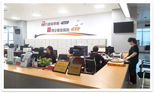 河北丰南:最美审批人凝聚她力量 爱心助学擦亮丰投无忧服务品牌(图2) 河北丰南:最美审批人凝聚她力量 爱心助学擦亮丰投无忧服务品牌(图2)