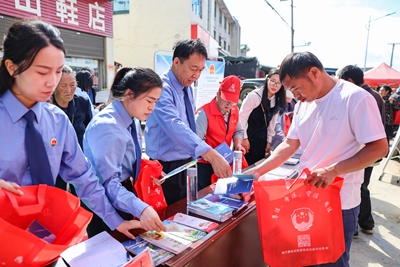 �ϼ��գ�������조��̯���ˣ�(ͼ4)