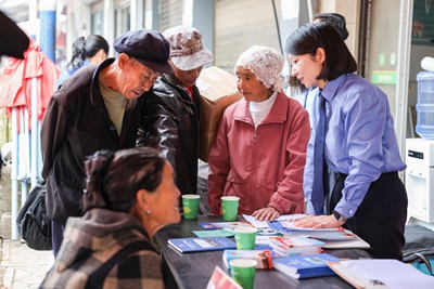 �ϼ��գ�������조��̯���ˣ�(ͼ8)