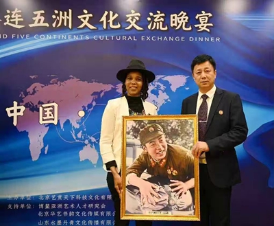 薪火传大爱 初心耀芳华——退伍军人王显胜四十余载矢志传播永恒的雷锋精神(图1)